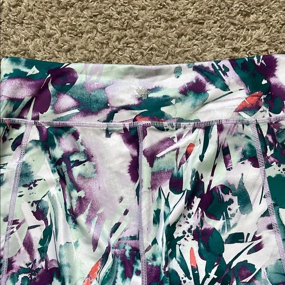 Women’s Tek Gear Leggings - Picture 2 of 4